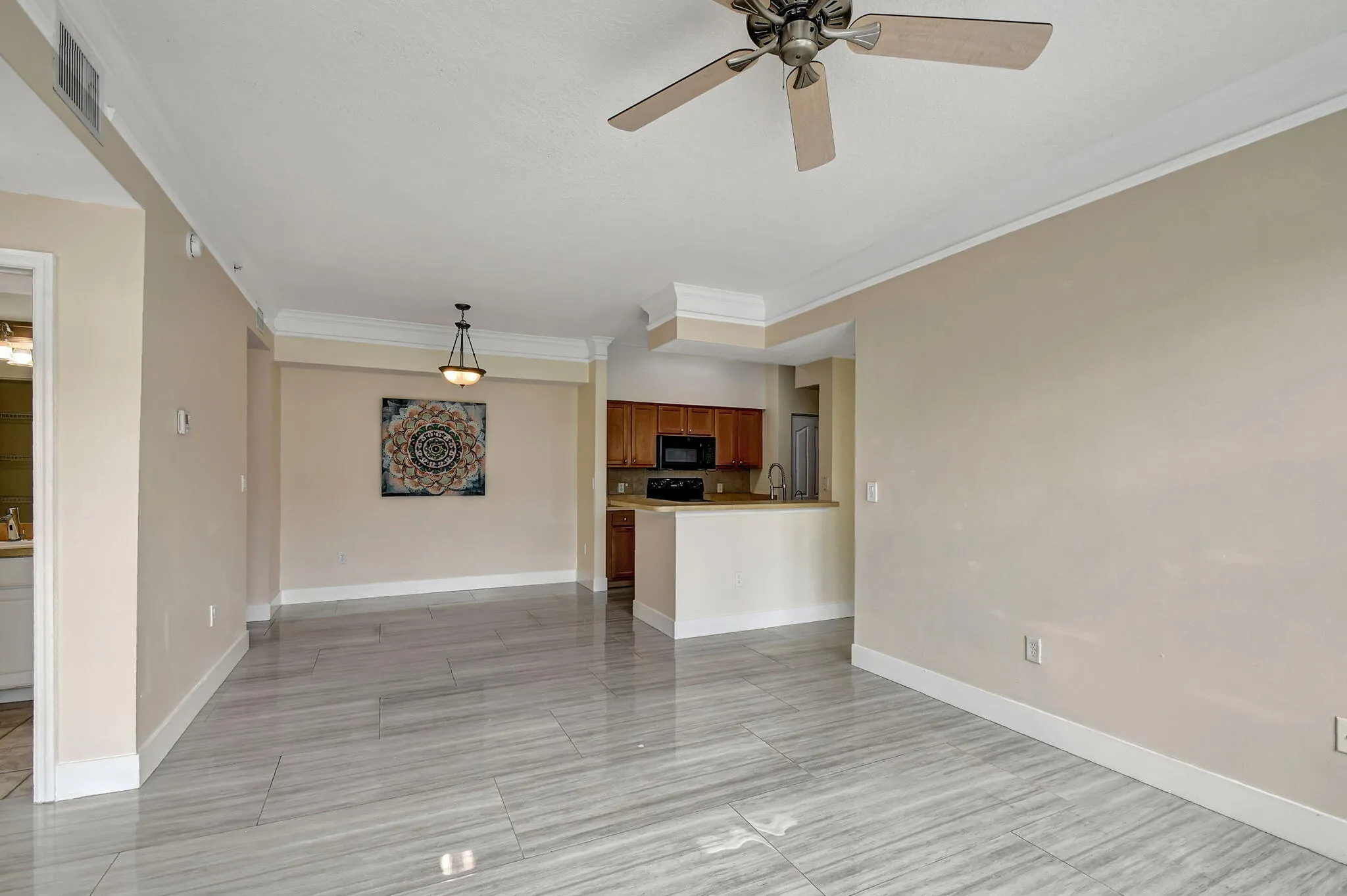 10-web-or-mls-Apartment (10)