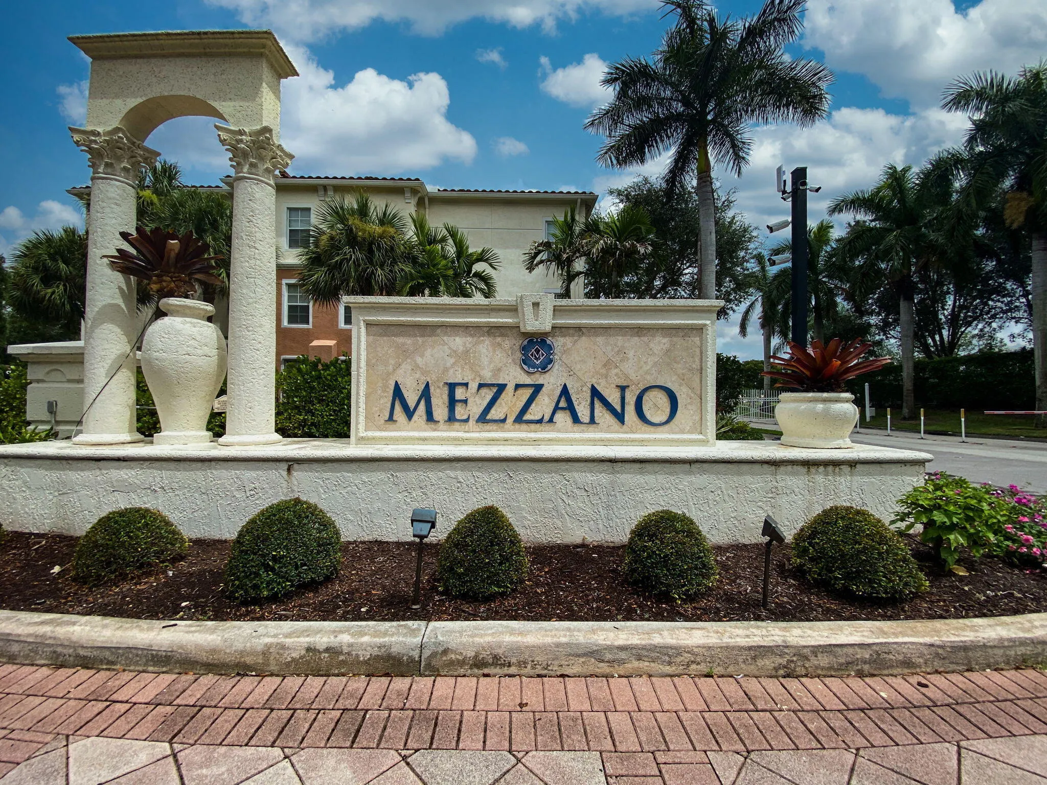 44-web-or-mls-Mezzano (1)