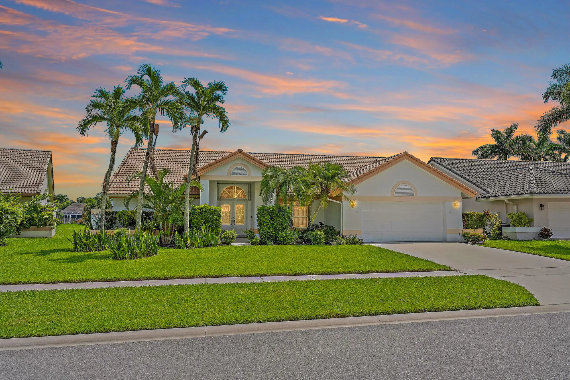 6857 Blue Bay Cir-23