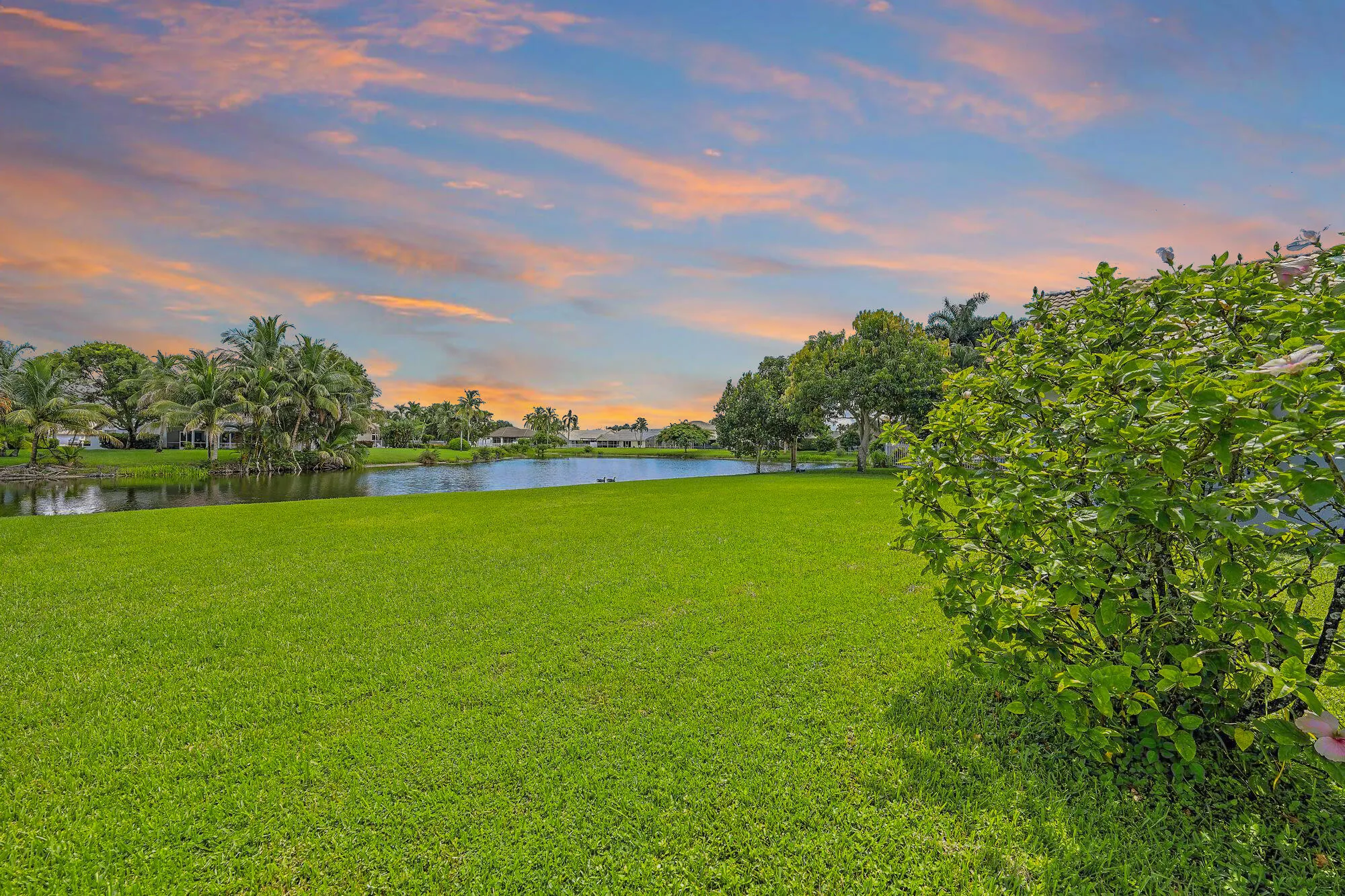6857 Blue Bay Cir-22