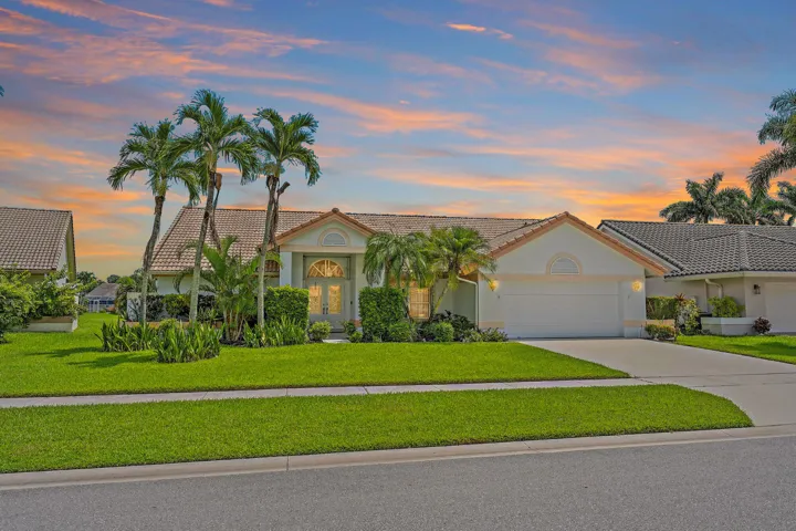 6857 Blue Bay Cir-23