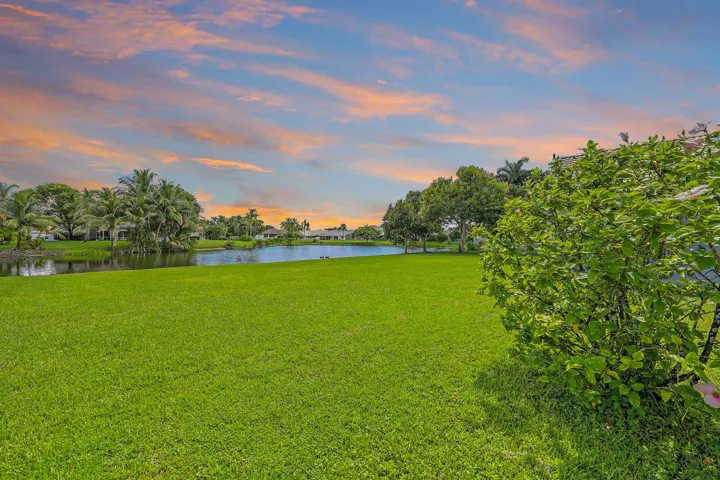 6857 Blue Bay Cir-22