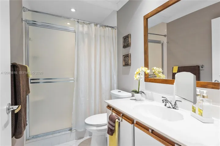 Photo 30