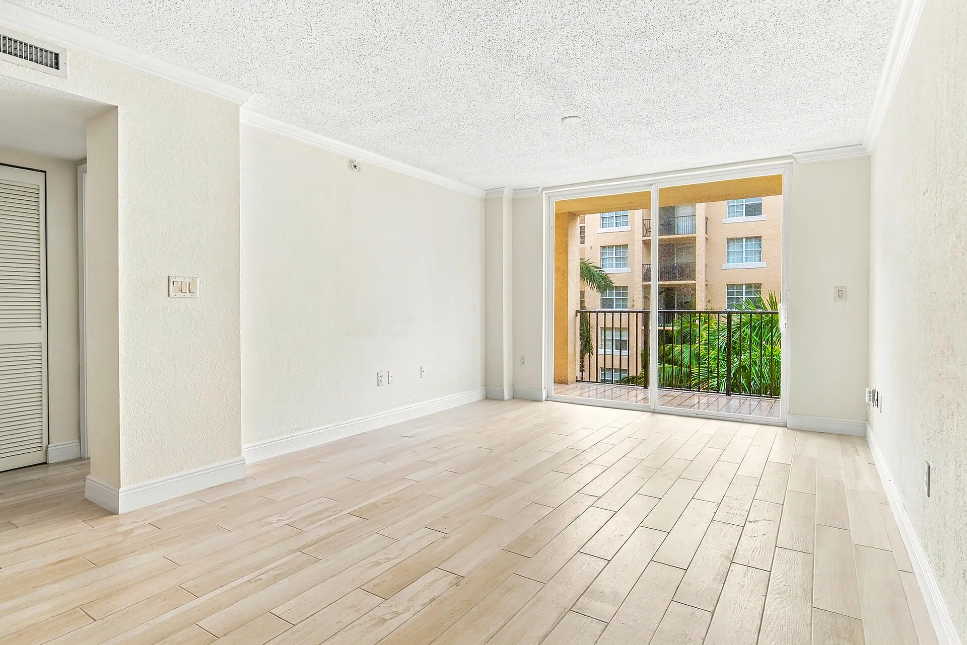 1801-NORTH-FLAGLER-DRIVE-603-33407-003
