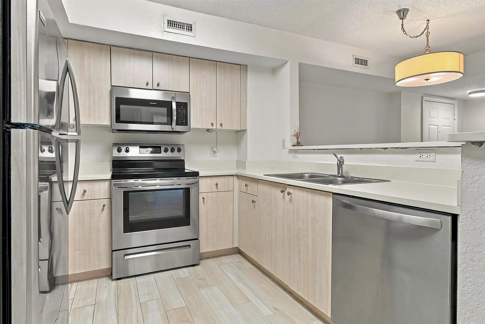 1801-NORTH-FLAGLER-DRIVE-603-33407-008
