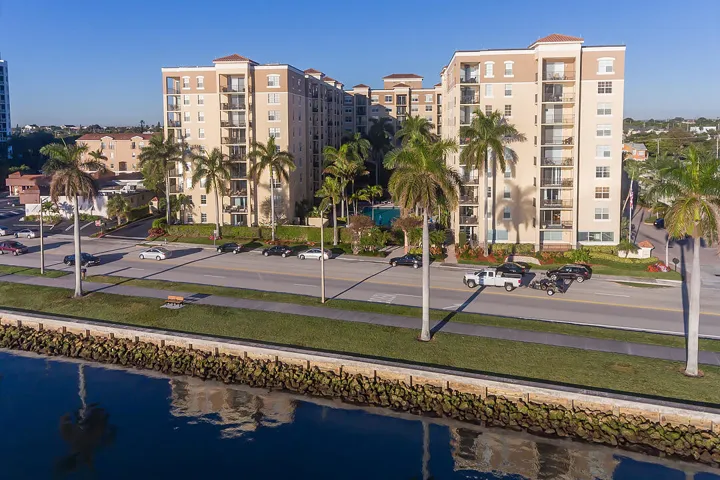 FLAGLER-POINTE-041