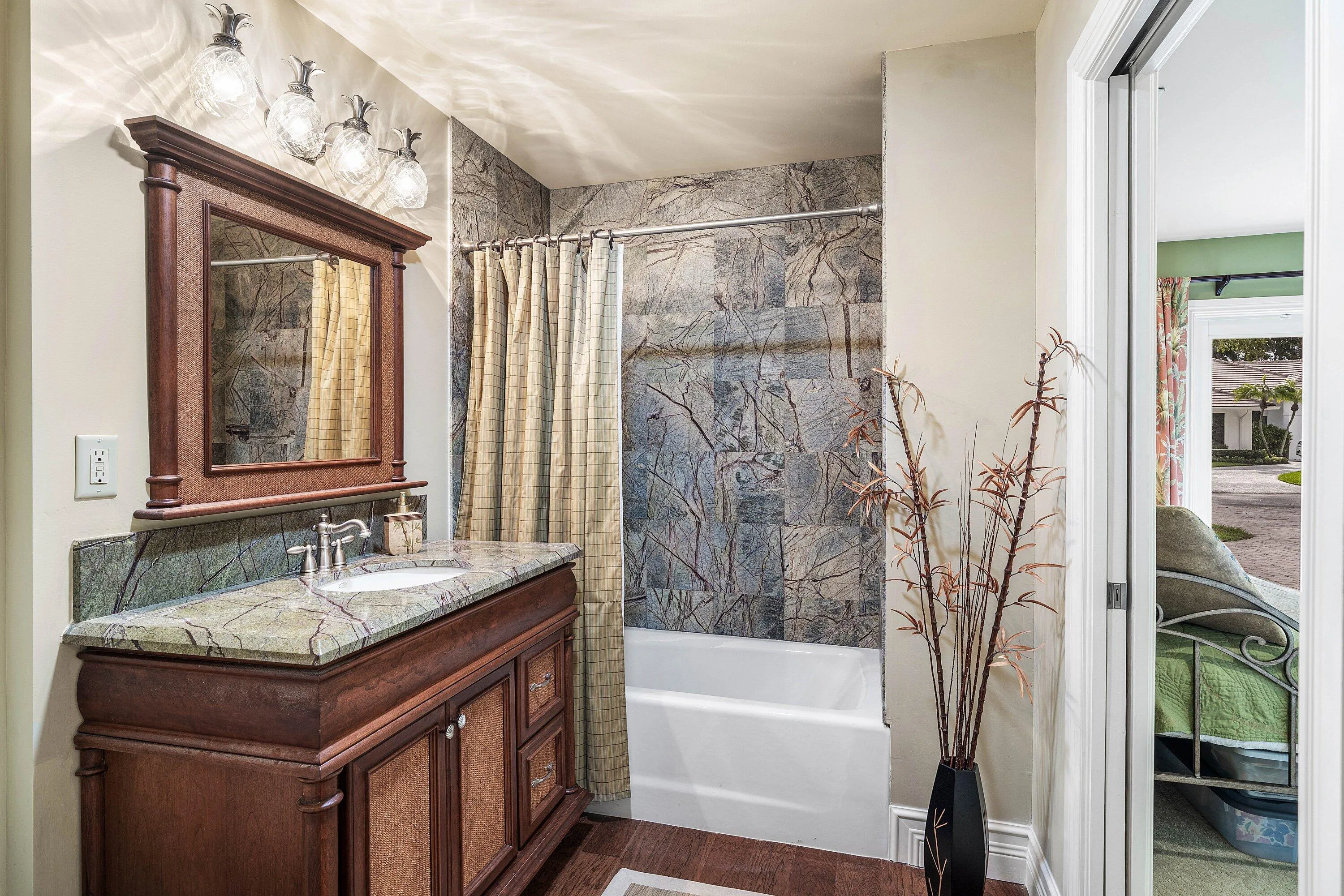 021-10295SaintAndrewsRoad-BoyntonBeach-F
