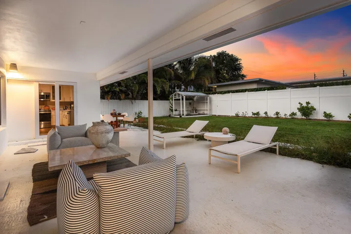 058-1009Northwest1stAvenue-DelrayBeach-F