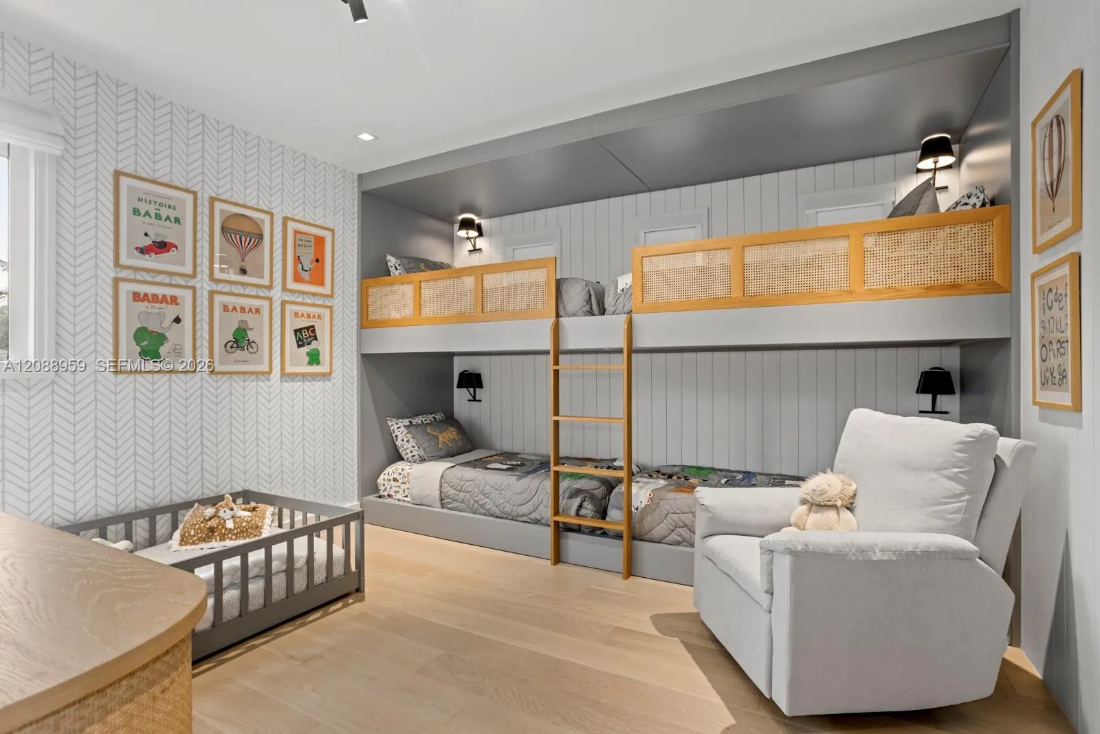 Property photo 35