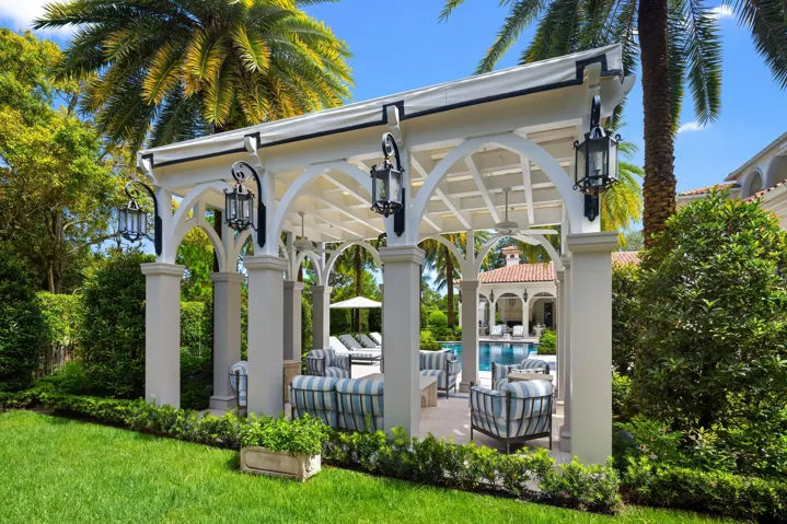 Loggia 2