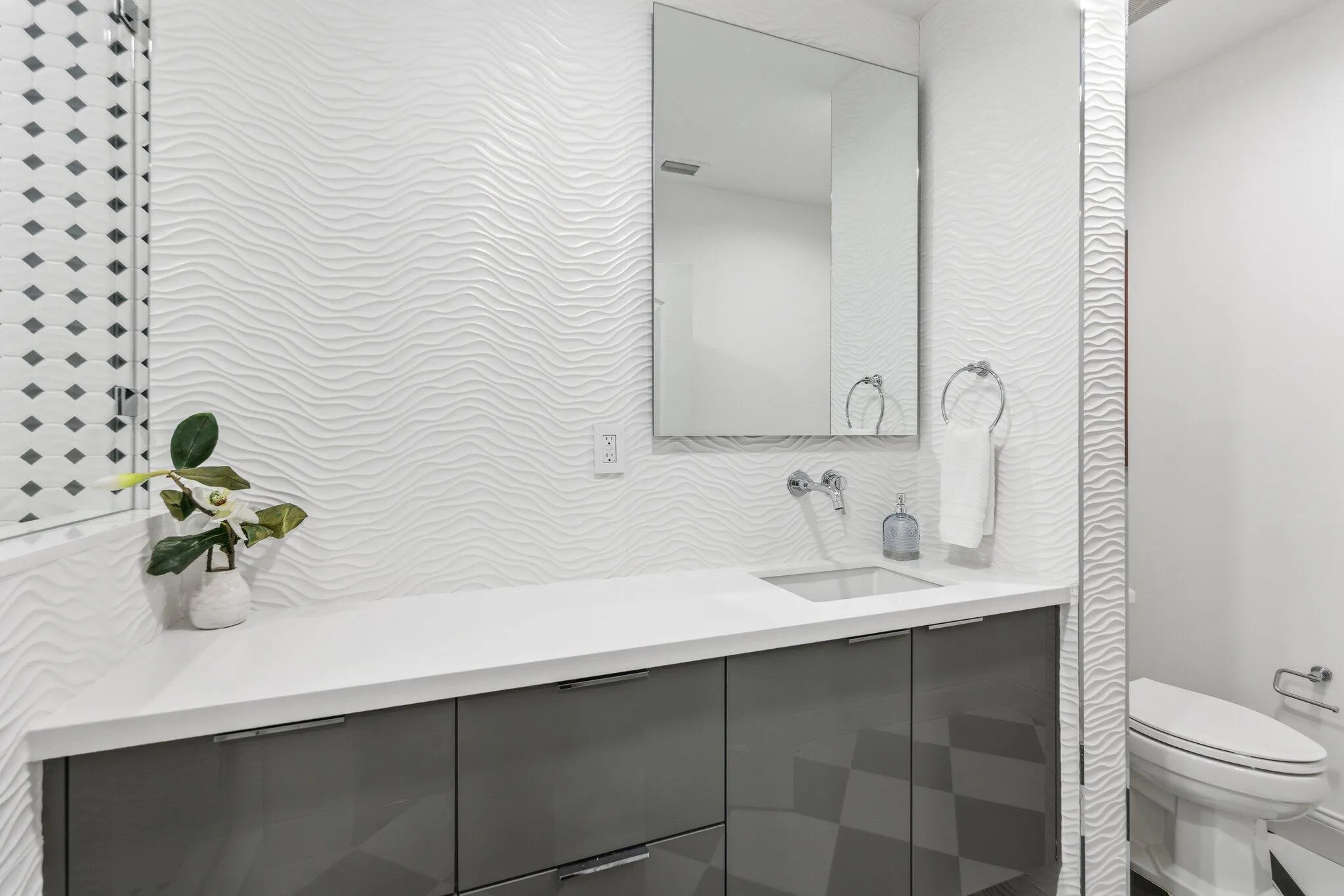 2835 Polo Island Drive H104 (49)