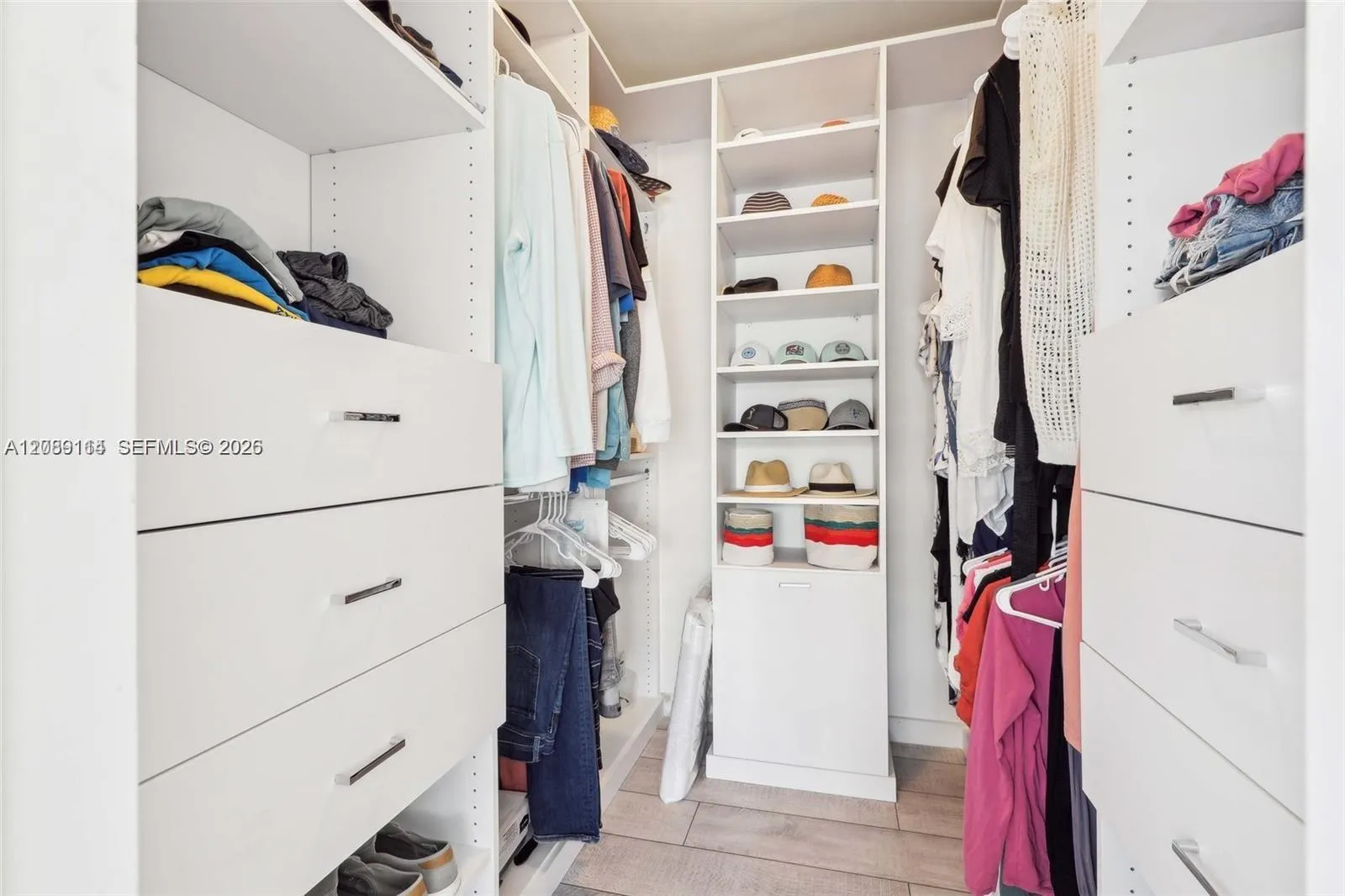 Photo 27