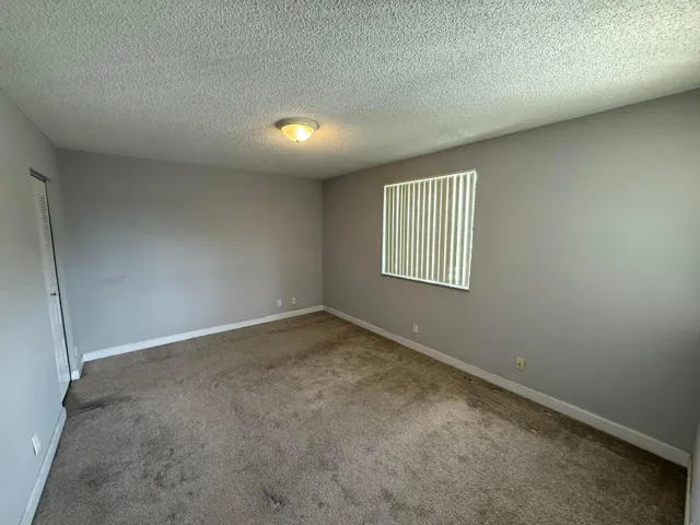 1000014021