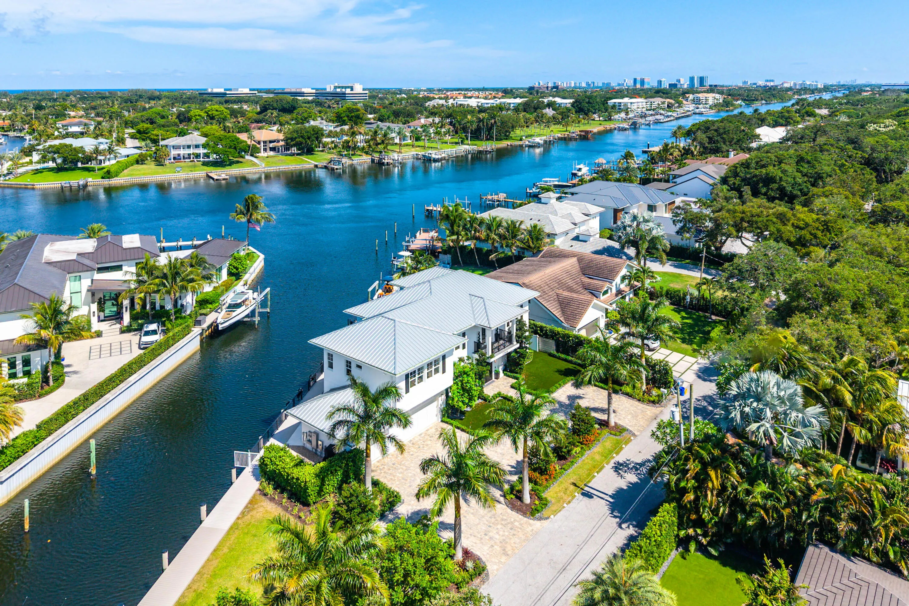 Prime Waterfront lot position.