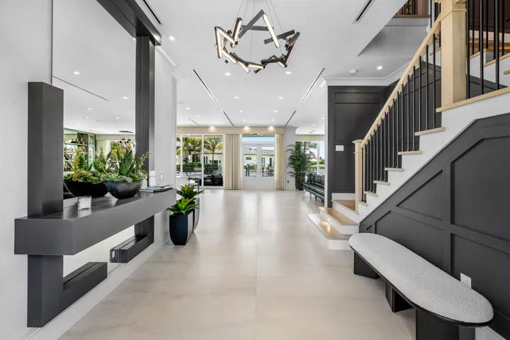 Beautifully detailed entry into your Estate
