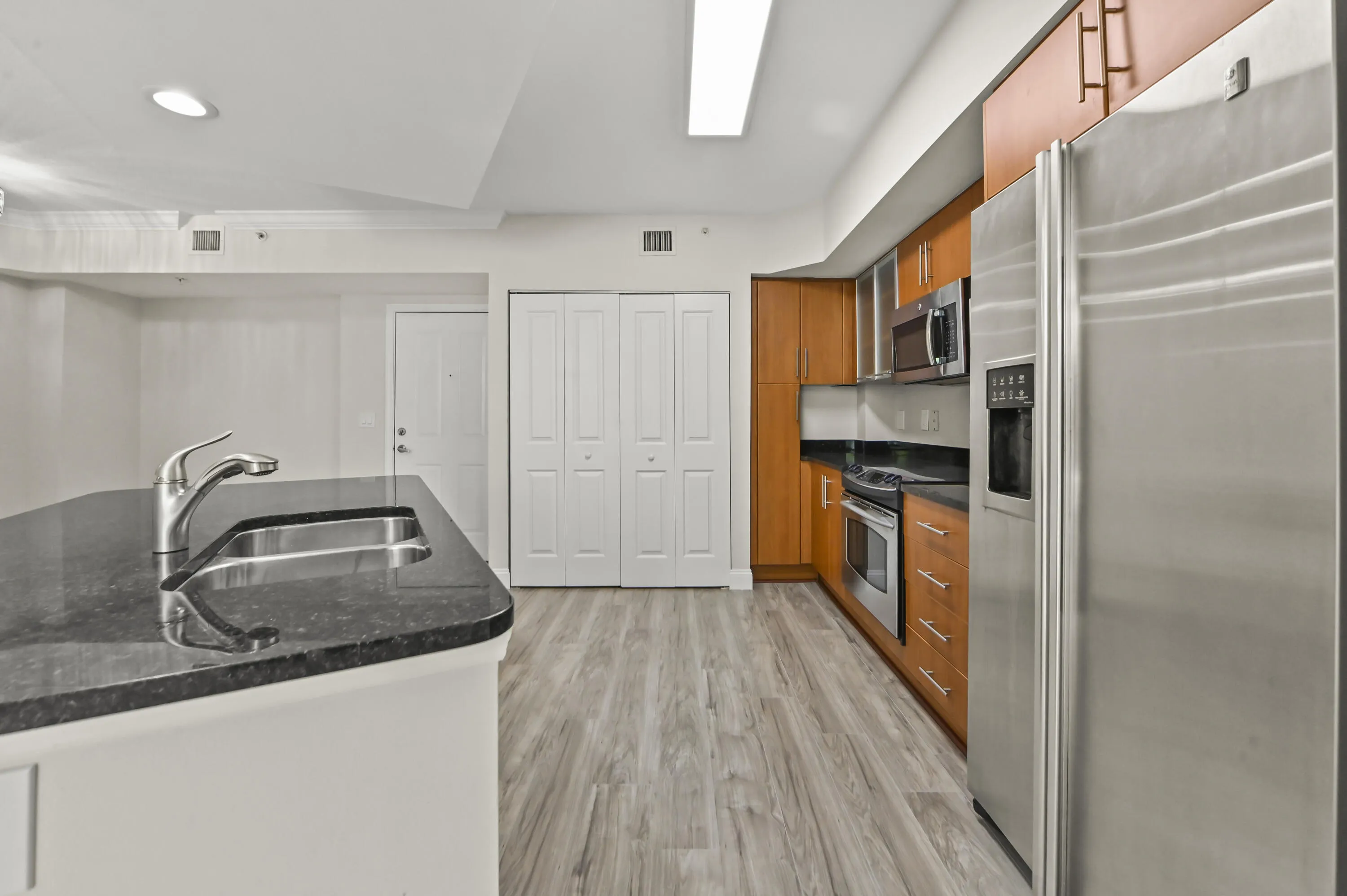 05 Kitchen 04