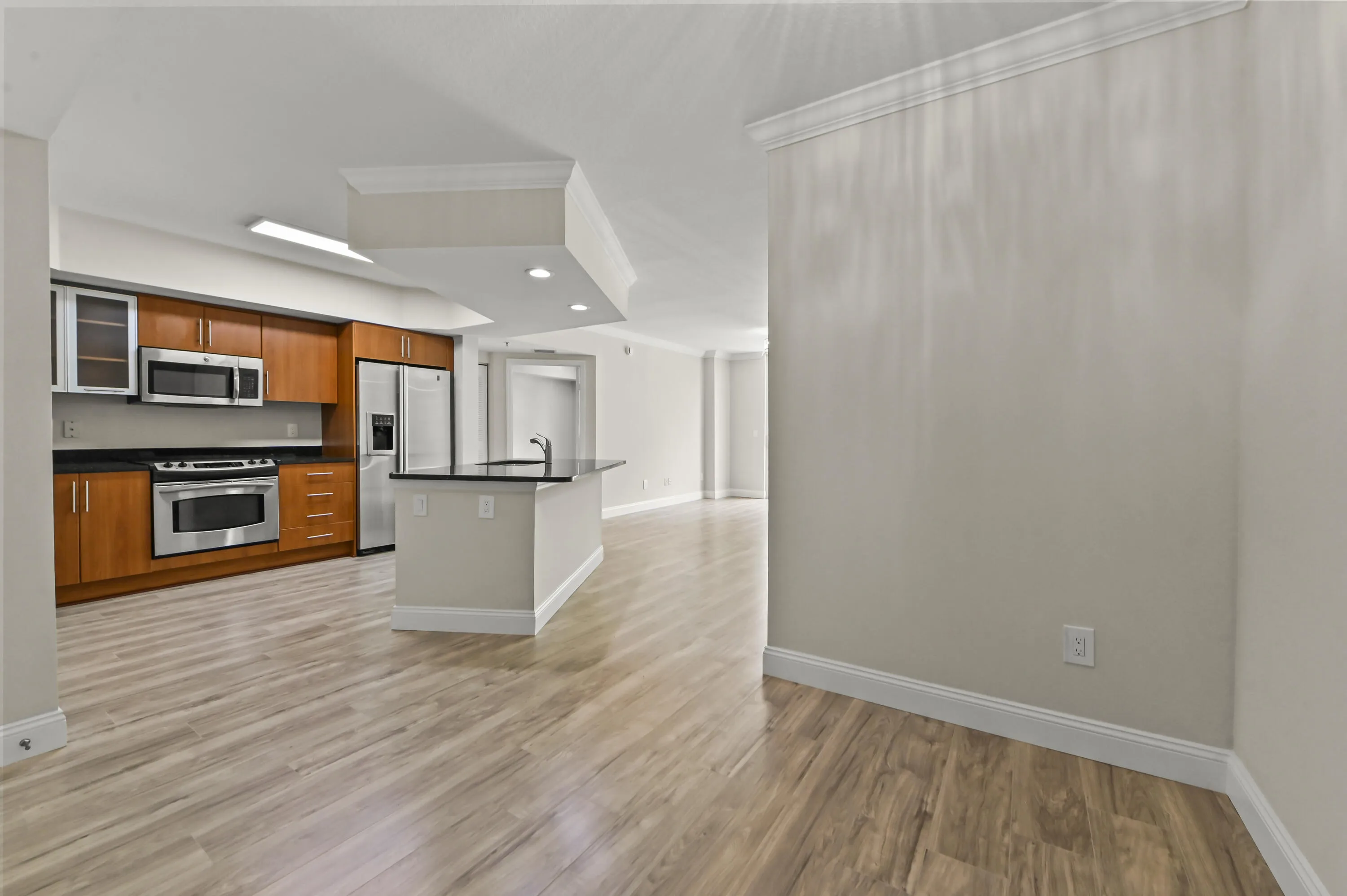 14 Kitchen 04