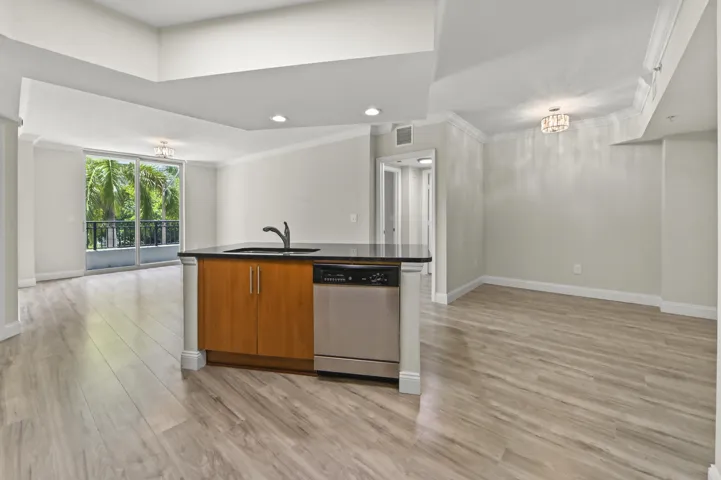 13 Kitchen 03