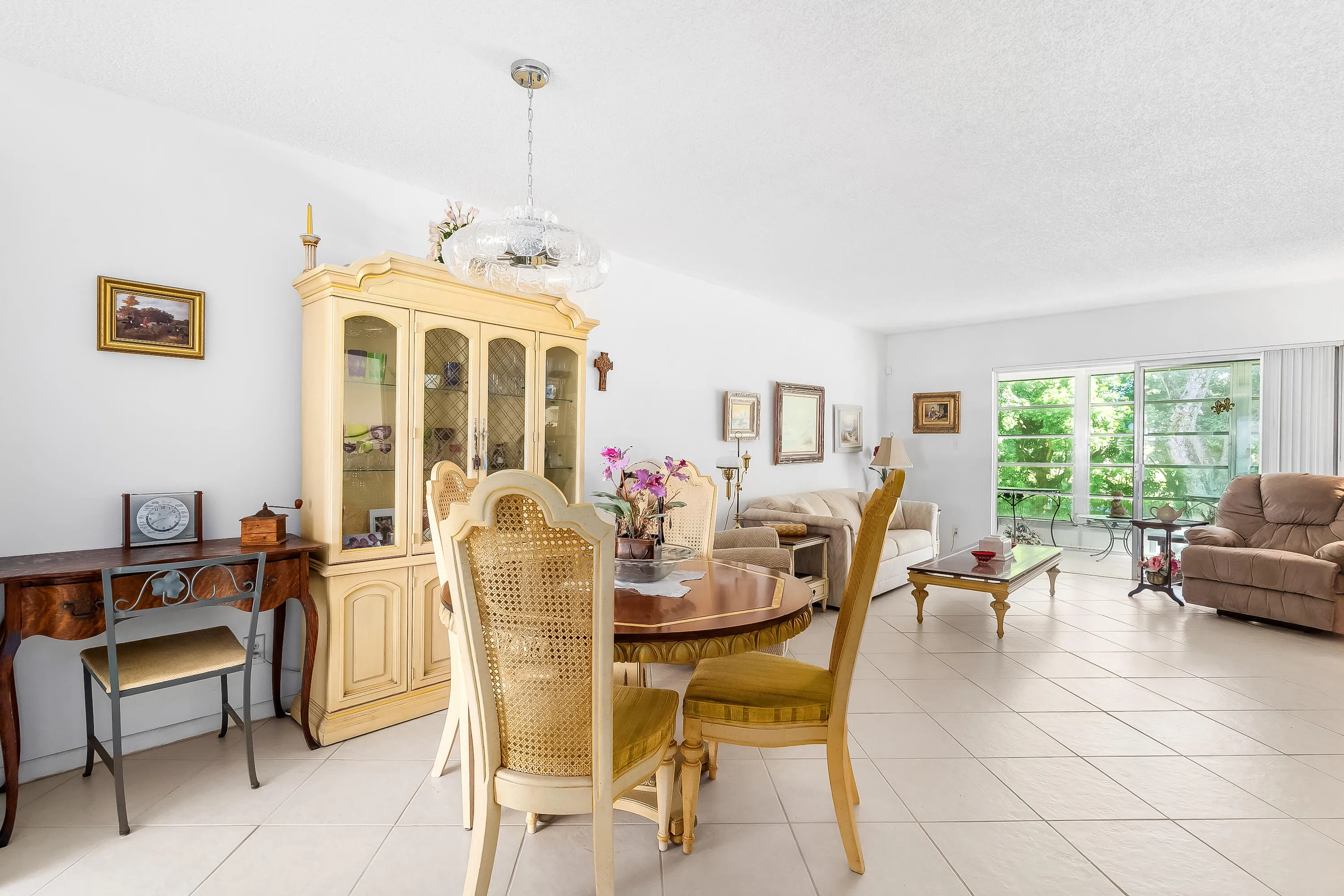 8305 nw 61 st c211 07