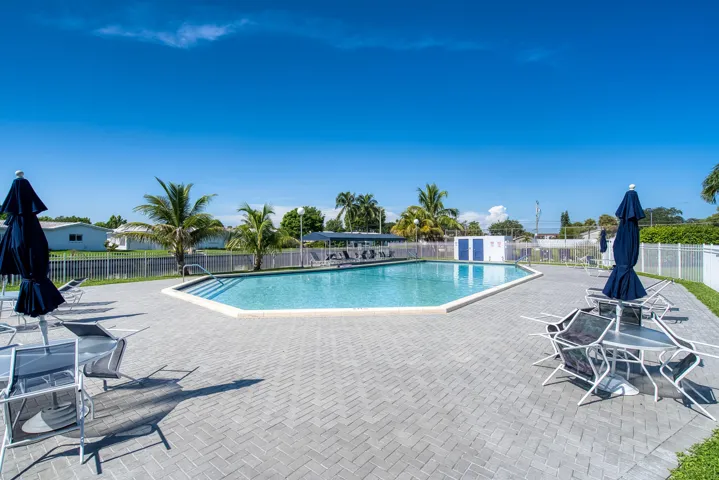 8305 nw 61 st c211 45
