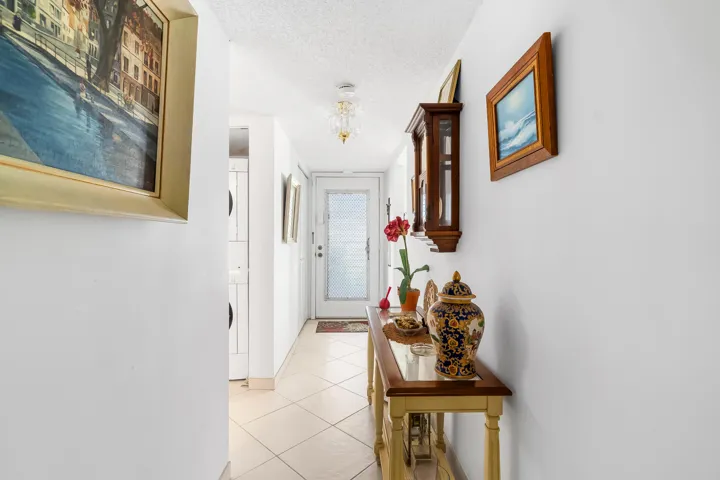 8305 nw 61 st c211 06