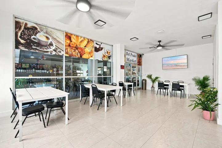 35-web-or-mls-18021-biscayne-blvd-901