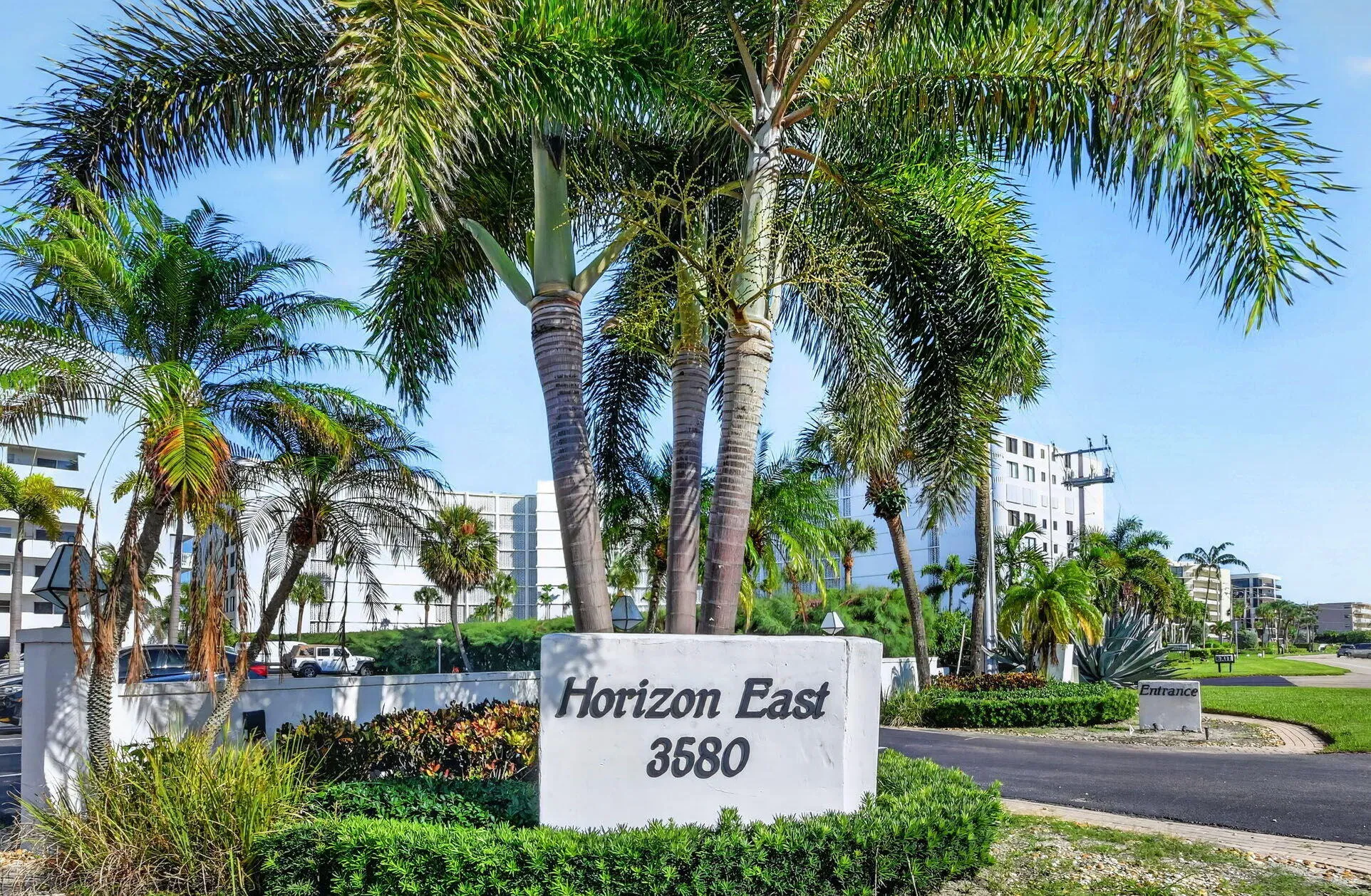 Horizon East