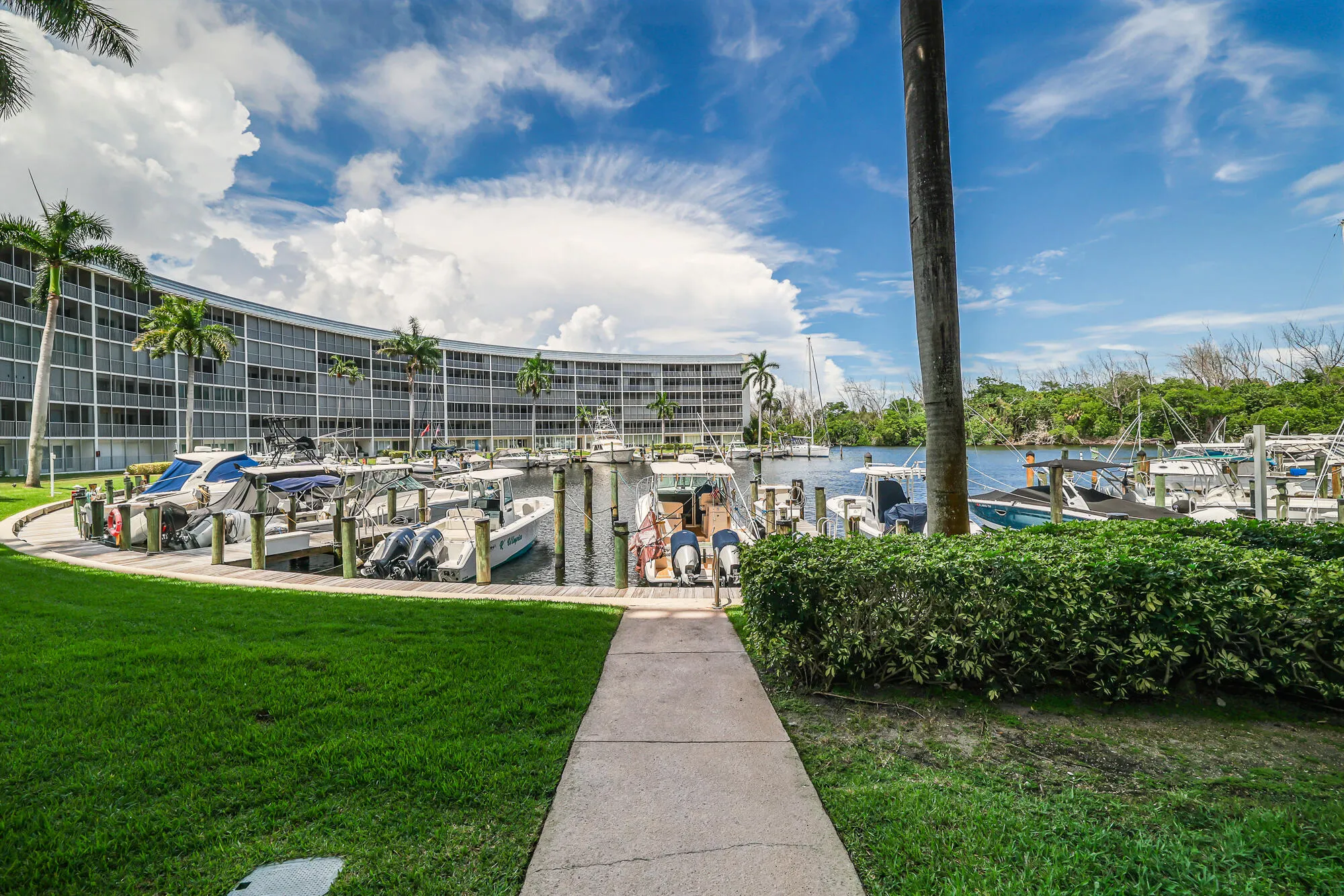 1523 E Hillsboro Blvd #634-51