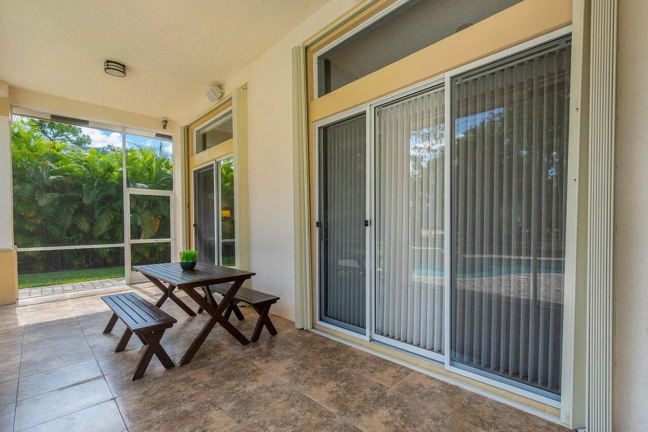 032-15522CypressParkDrive-Wellington-FL-