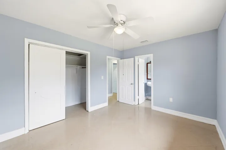 5 FULL BEDROOMS
