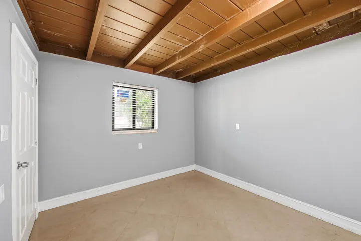 5TH BEDROOM