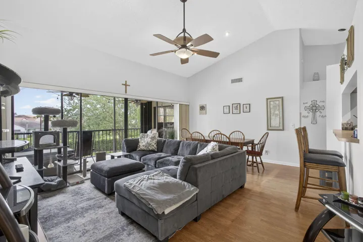 13-web-or-mls-BS1A2150