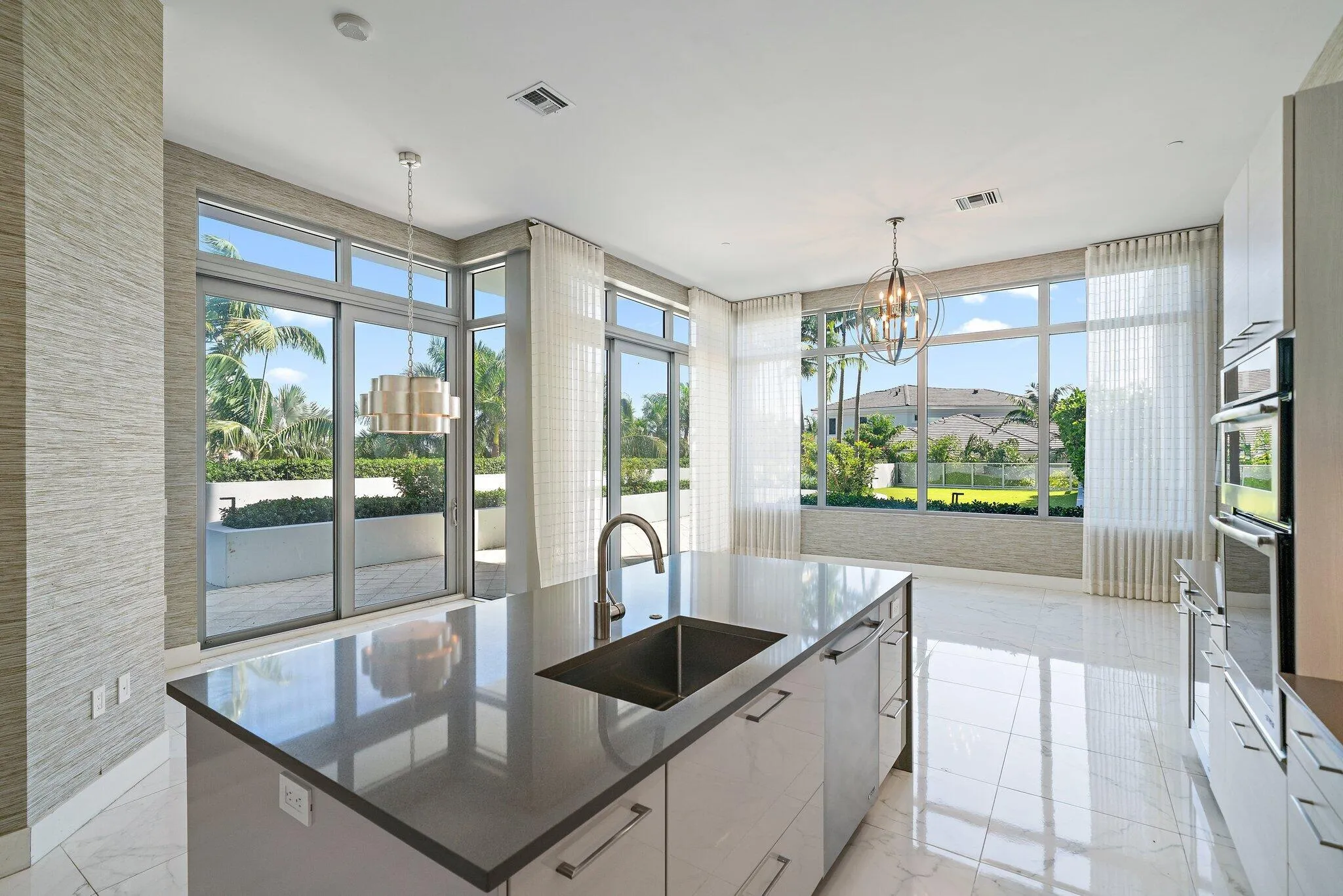 051-1WaterClubWay-301-NorthPalmBeach-SMA