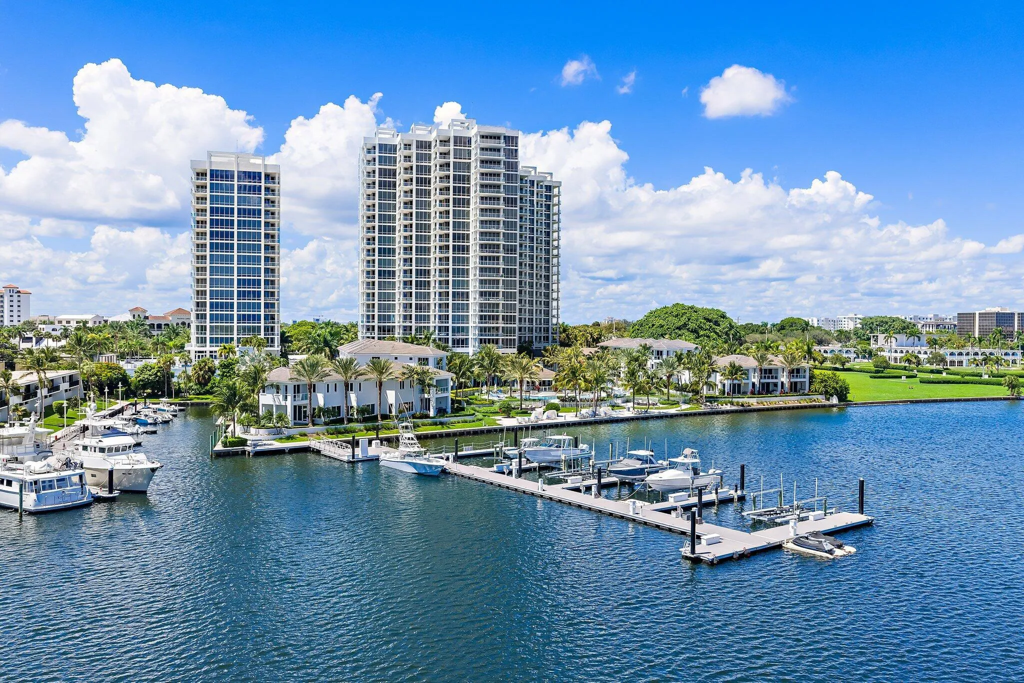 028-1WaterClubWay-301-NorthPalmBeach-SMA