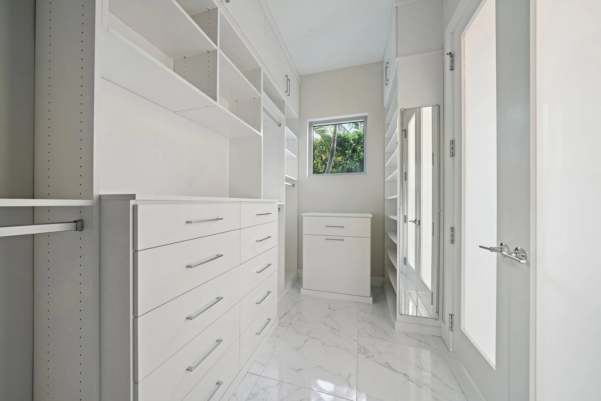 072-1WaterClubWay-301-NorthPalmBeach-SMA