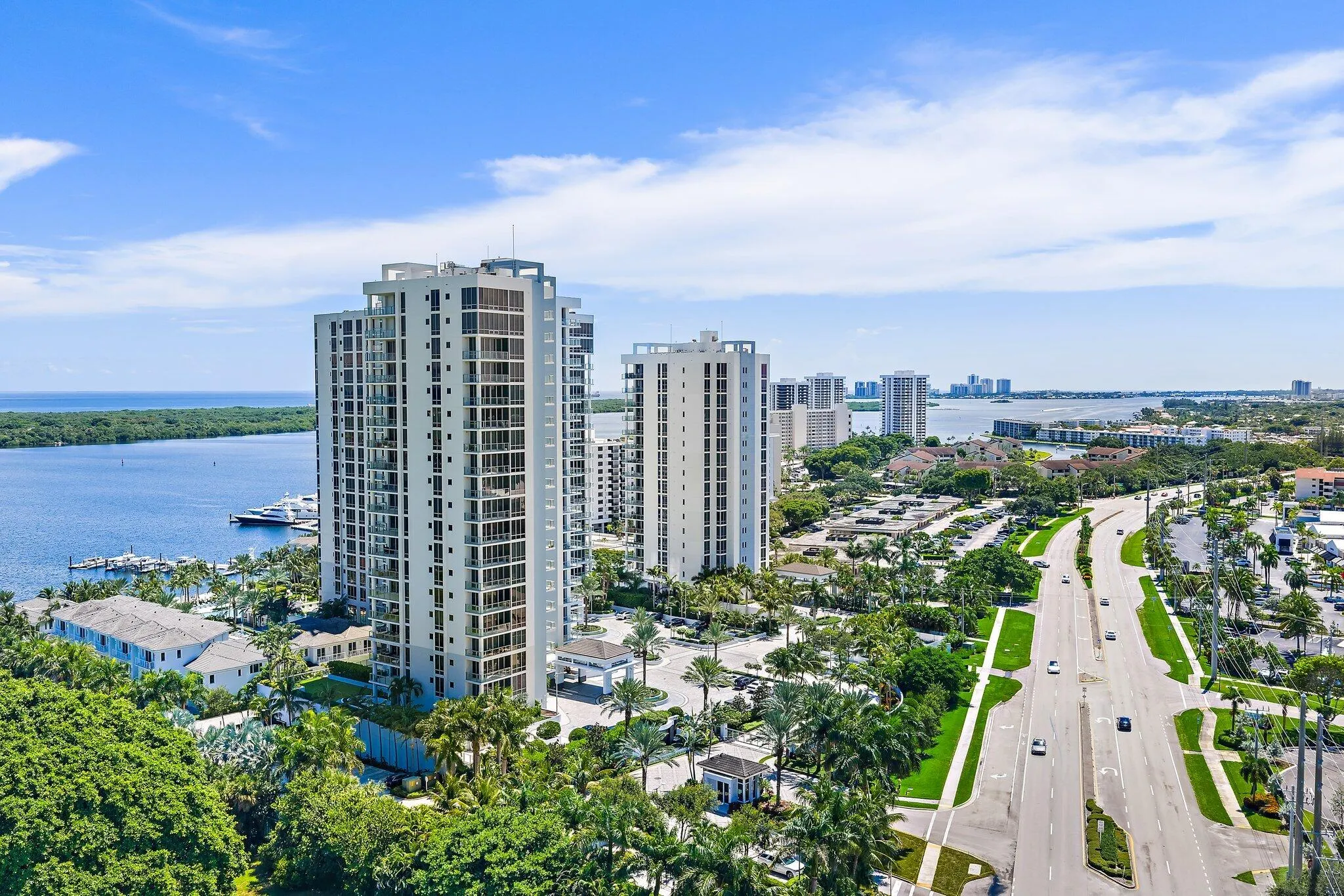 020-1WaterClubWay-301-NorthPalmBeach-SMA