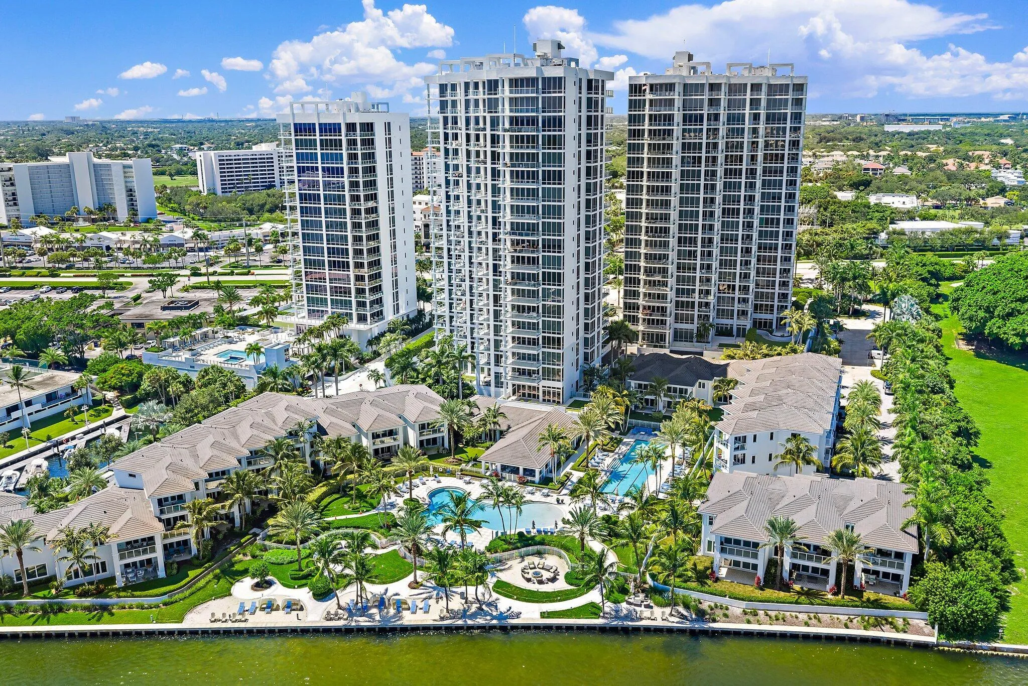 026-1WaterClubWay-301-NorthPalmBeach-SMA