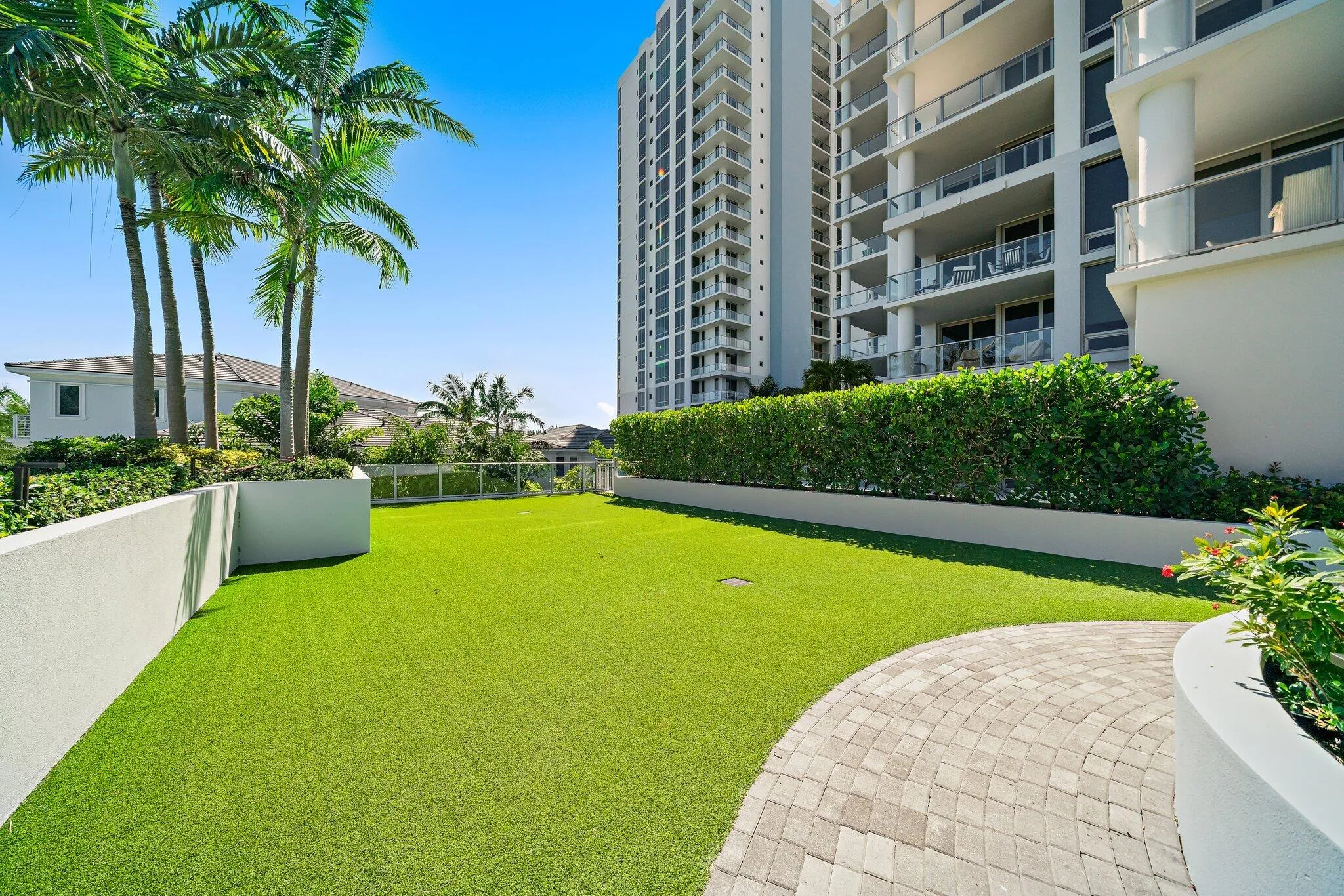 099-1WaterClubWay-301-NorthPalmBeach-SMA