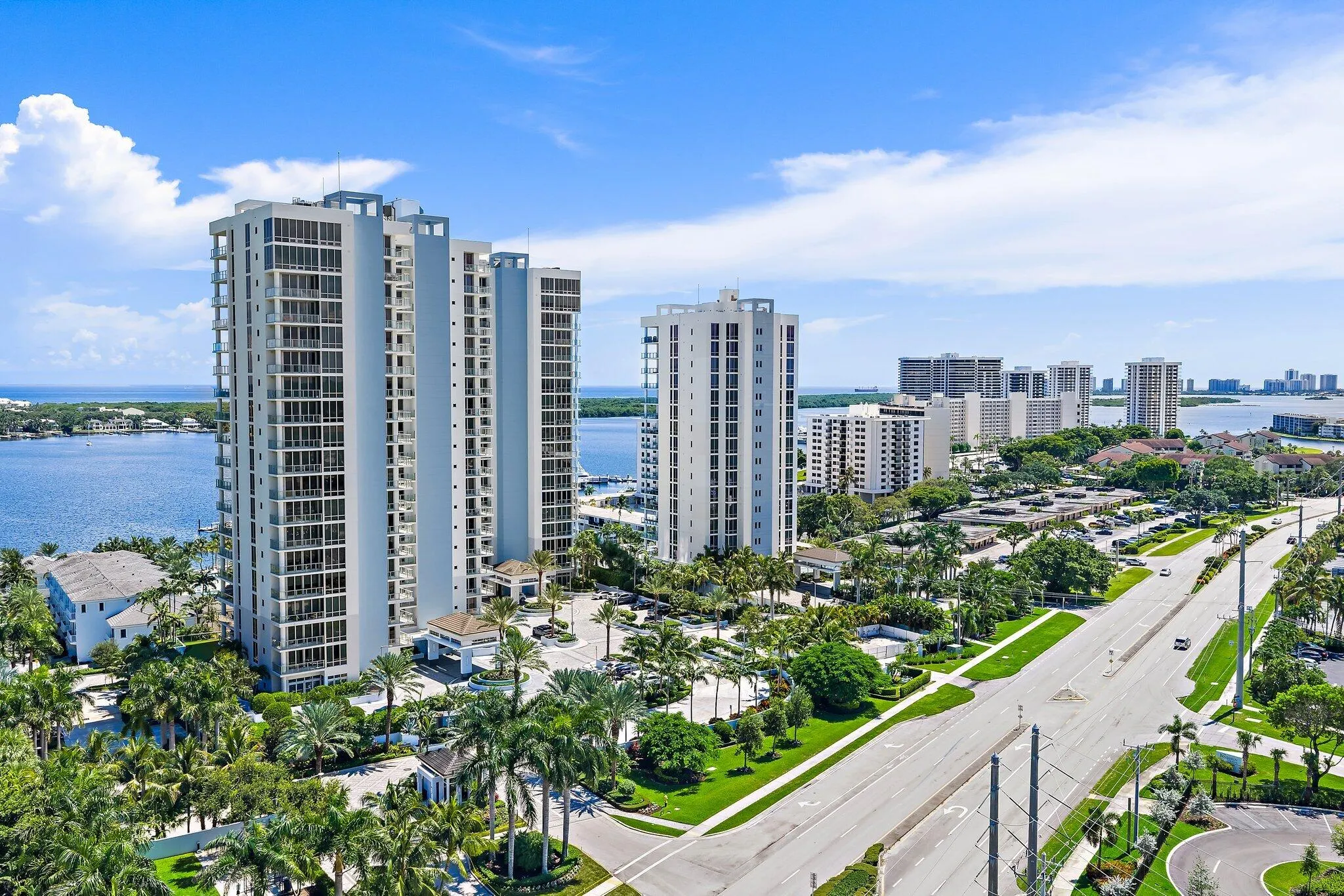 019-1WaterClubWay-301-NorthPalmBeach-SMA