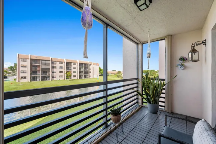 14-2764 NW 104th Ave #202, Sunrise-35