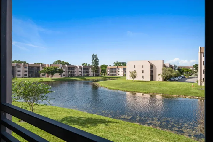 15-2764 NW 104th Ave #202, Sunrise-36
