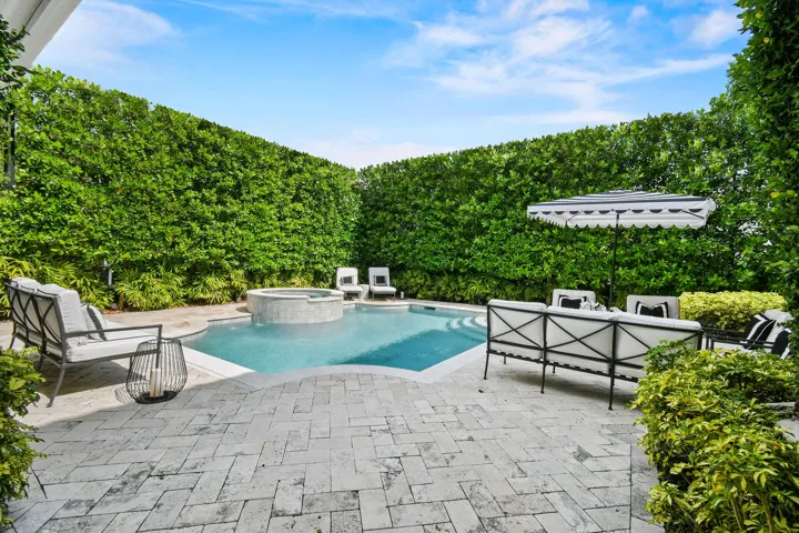 Spacious Patio