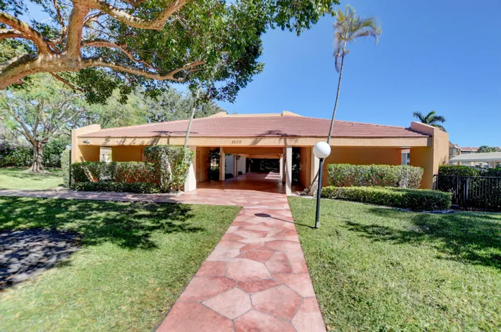 Coral Gate Clubhouse