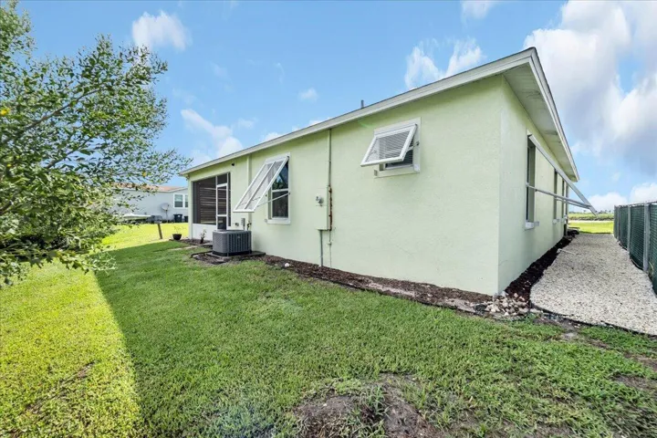 48-908 Riverside Dr Moore Haven (48)