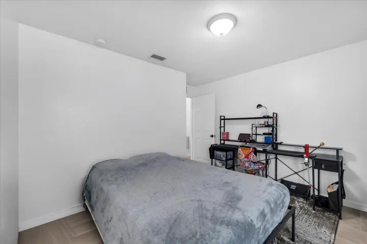42-908 Riverside Dr Moore Haven (42)