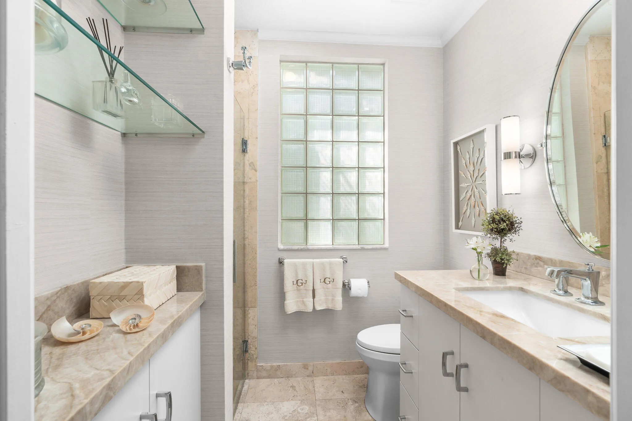 3rd bedroom ensuite bath
