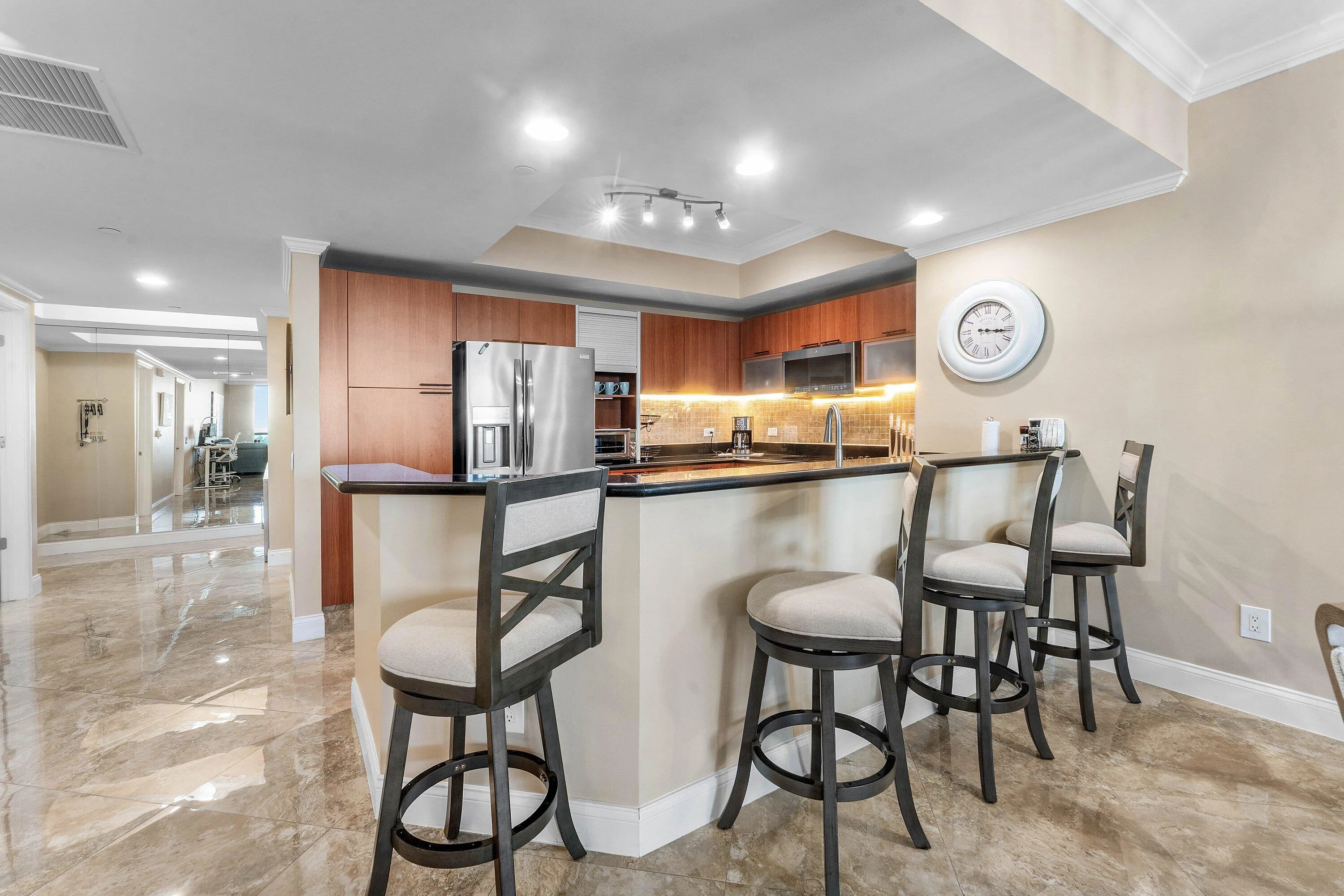 Breakfast Bar