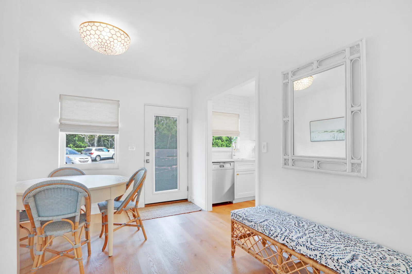 Dining area into kitchen