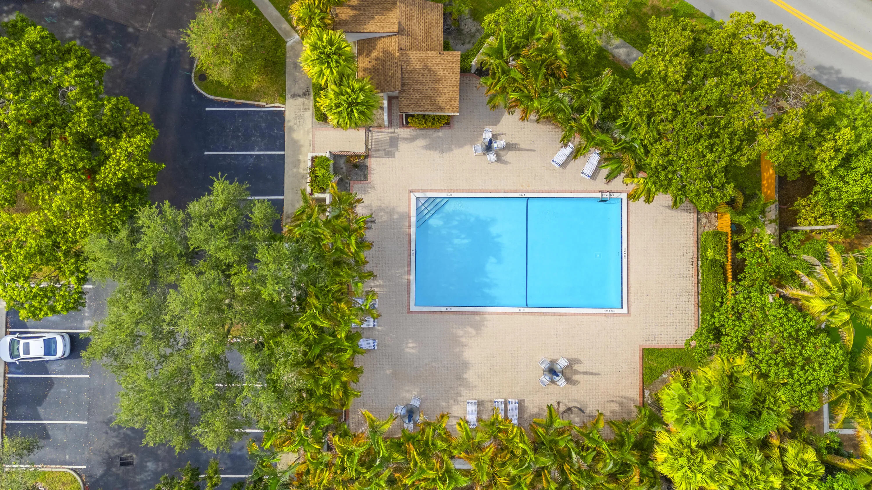 Community pool