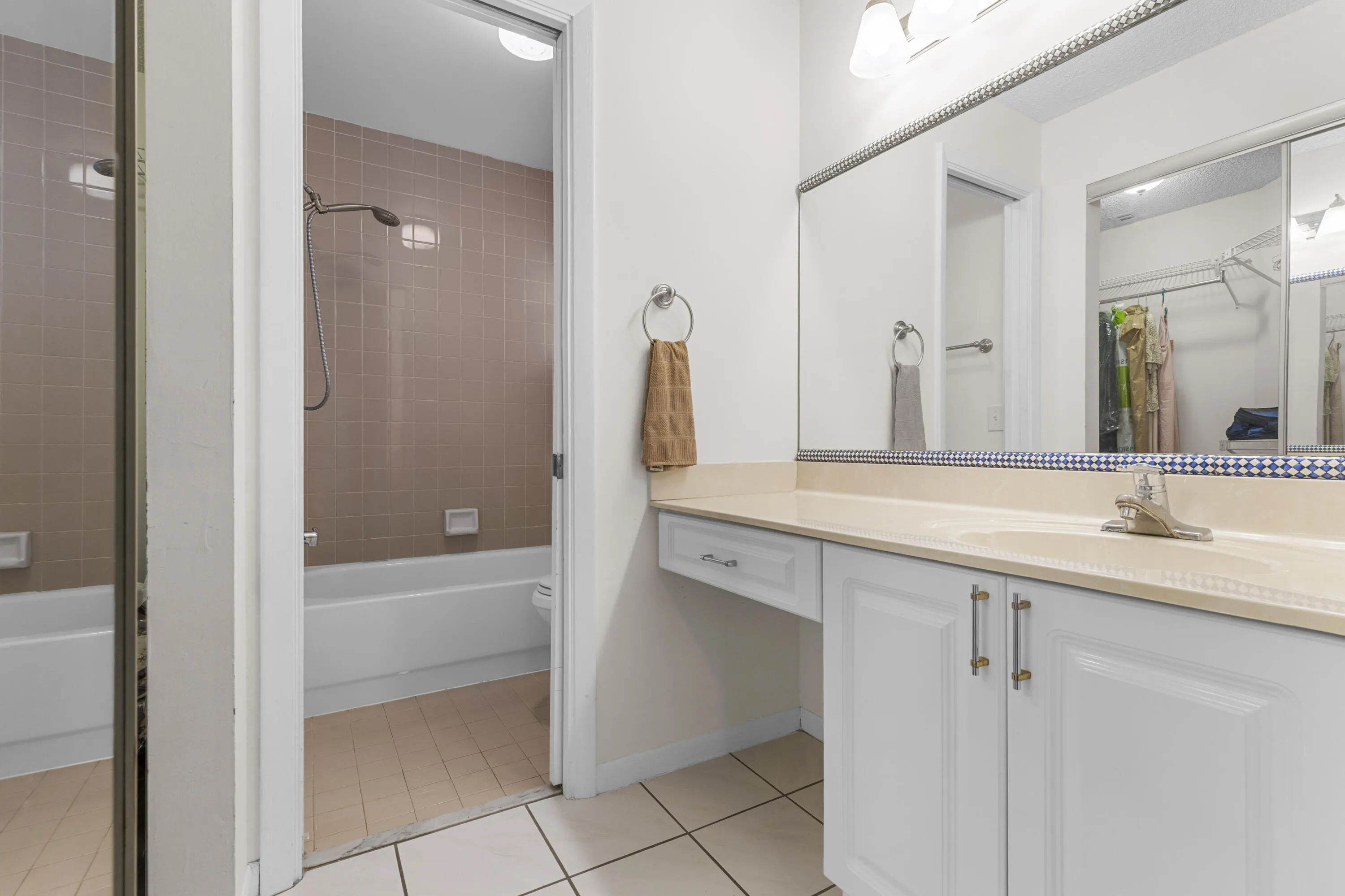 Large walk in closet in Primary bath Suite